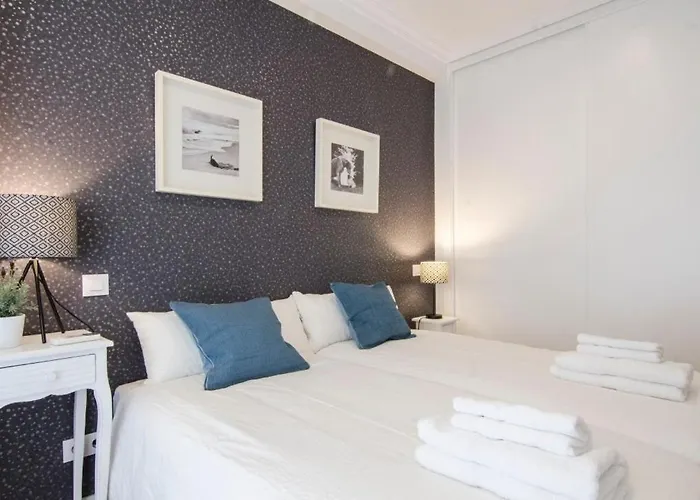 Modern And Cozy- 2 Bedrooms 2 Bathrooms- San Eugenio- Mintystay